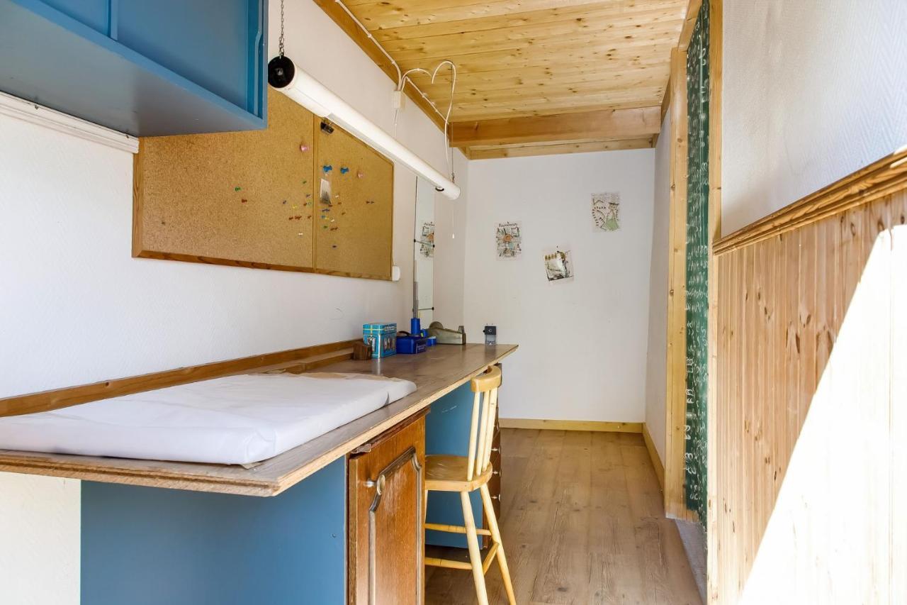 Simple Little Cottage In A Cozy Courtyard In Vimmerby Exterior foto